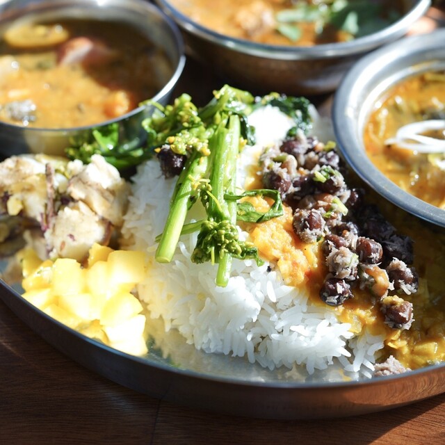 BLOCK HOUSE Suiyou Curry: авторское карри по средам — 2