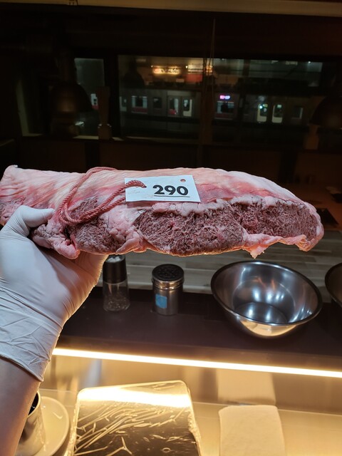 Yakiniku Ushinoe: омакасе-якинику с вагю — 2