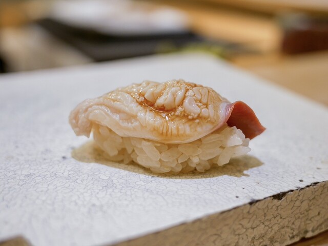 Sushi Namba Hibiya: суши эдомаэ с температурным контролем — 3