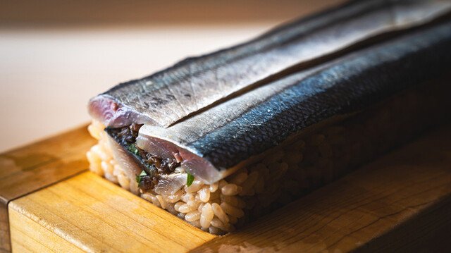 Sushi Saeki: театральные омакасе-сеты — 5