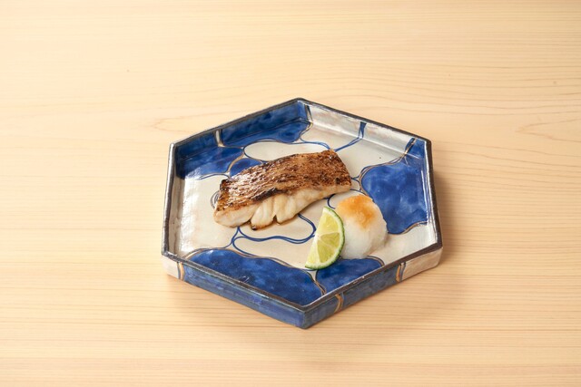 Sushi Saito Hanare NANZUKA: суши эдомаэ в галерее искусств — 5