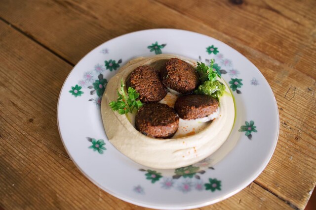 LA PITA de Maison Cinquantecinq: Gourmet Pita Sandwiches — 2