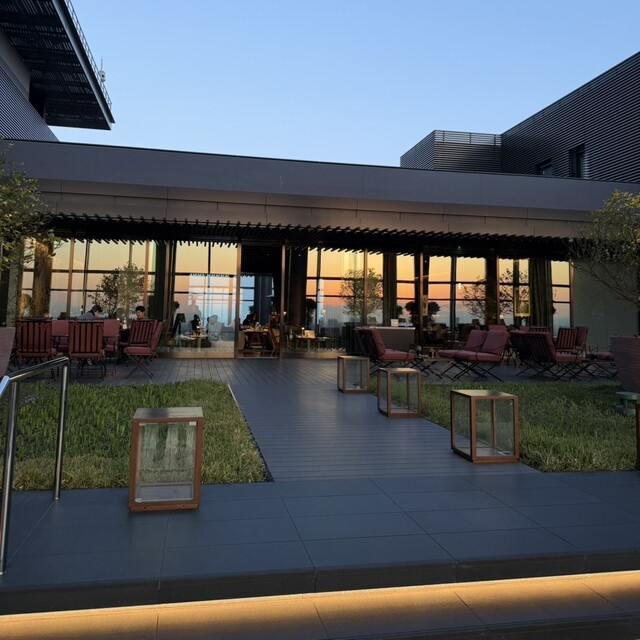 The Bvlgari Bar: панорамные коктейли на крыше — 3