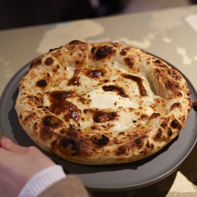400℃ Pizza TOKYO: неаполитанская пицца с высоким содержанием влаги — 2