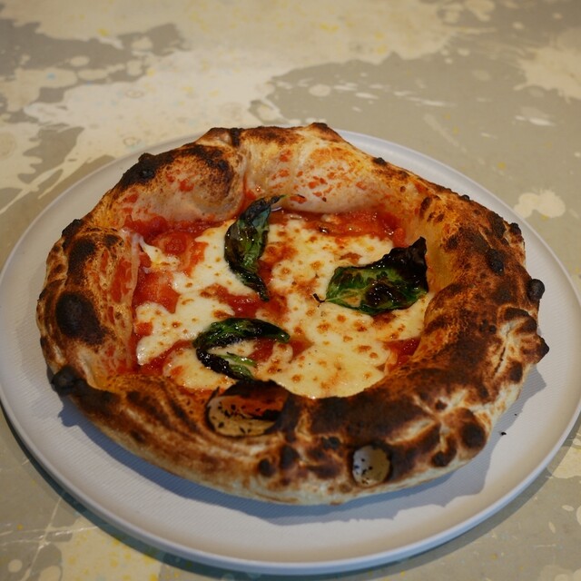 400℃ Pizza TOKYO: неаполитанская пицца с высоким содержанием влаги — 5