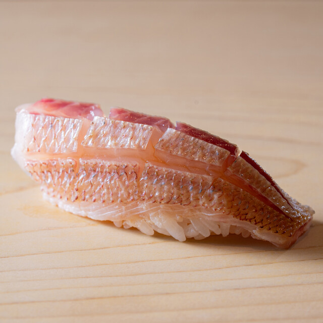 Sushi Ikkou: авторские омакасе-суши в стиле Саппоро — 5