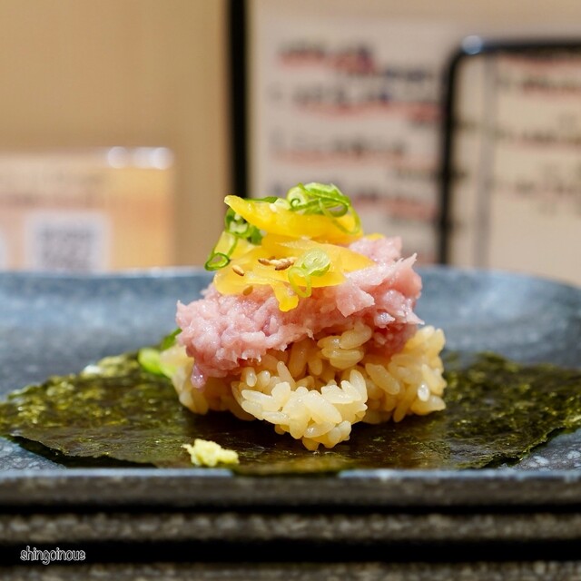 Edomae Sushi Misaki Souhonten: суши-бар с заказом поштучно — 5