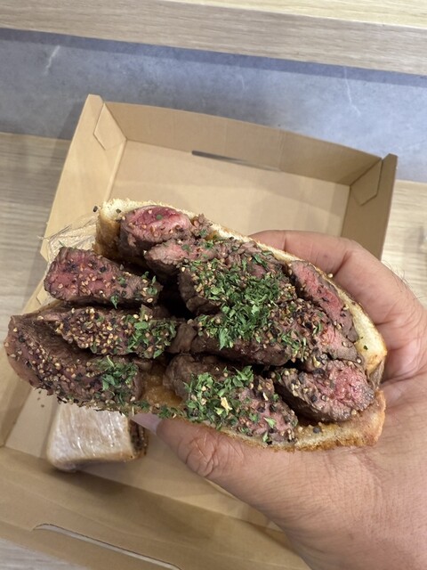 CHERMSIDE SANDWICH Harajuku takeshita doori ten: Oversized Steak & Egg Sandwiches — 4