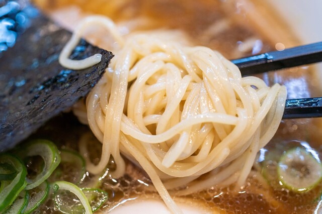 China Soba Ya Honten: прозрачный рамен сёю и сио — 2
