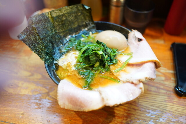 Ramen Suehiroya: иэкэй-рамэн с копчёной чашу — 2