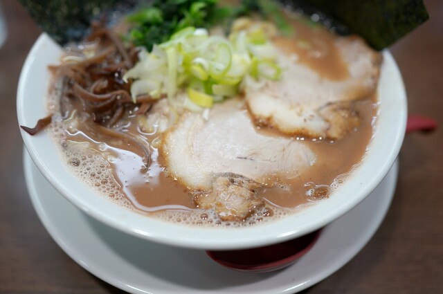 Umai Yo Yuchan Ramen: кюсюский тонкоцу и тяхан из вока — 2