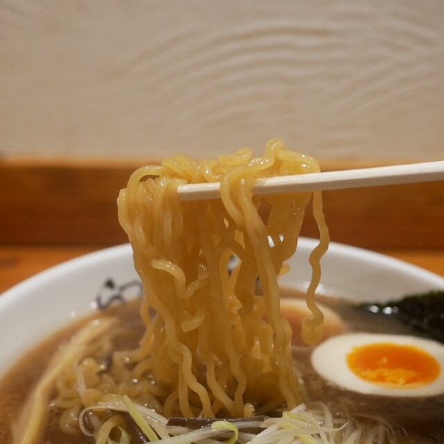 Rishiri Ramen Miraku Shinyokohama raamen hakubutsukan ten: рамен с комбу с Рисири — 4