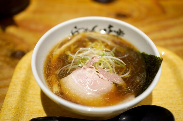 Rishiri Ramen Miraku Shinyokohama raamen hakubutsukan ten: рамен с комбу с Рисири — 5