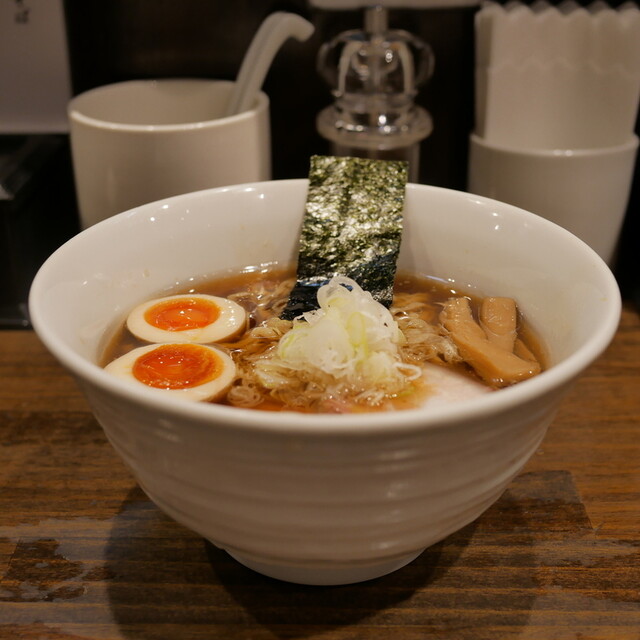 Sakurai Chuka Soba Ten: сёю-рамэн на прозрачном бульоне — 5