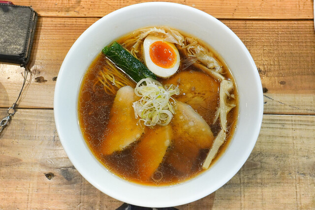 Ramen Free Birds: прозрачный куриный рамэн сёю и сио — 5
