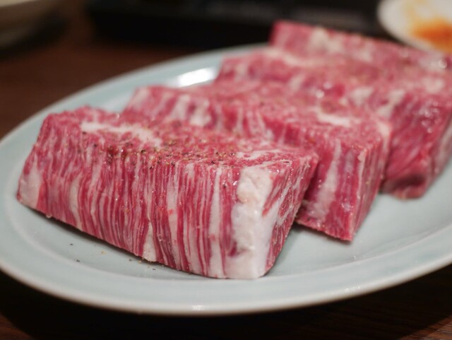 Sumibi Yakiniku Horumon Sawaishi: эталонное якинику и хорумон — 5