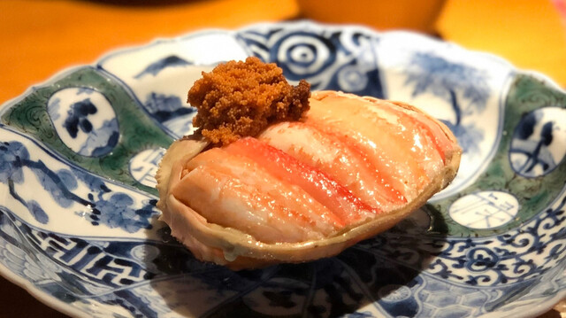 Otome Zushi: суши из морепродуктов Хокурику за стойкой — 1