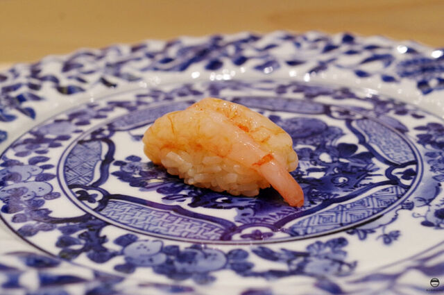 Sushi-ya Kozakura: суши эдомаэ из рыбы Хокурику — 5