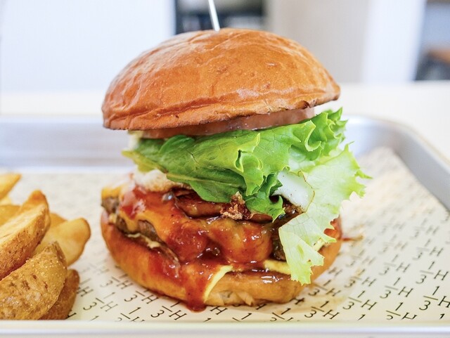 1/3 HAMBURGER FACTORY: крафтовые американские бургеры — 3