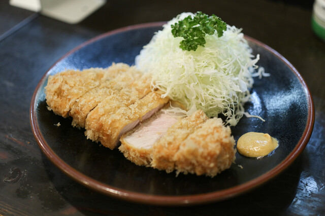 Tonkatsu Rikitei: образцовый тонкацу медленной прожарки — 1