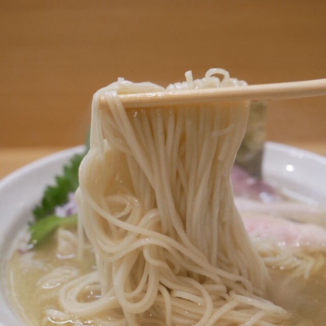 Chuka Soba Uosei: рамен с насыщенным рыбным бульоном — 4