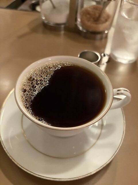 Rokuyosha Coffee Ten: классическая киссатэн эпохи Сёва — 5