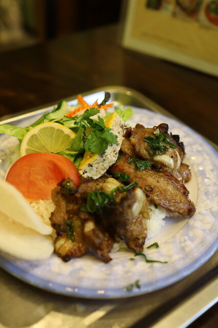 Vietnamese Komugon Kyoto: вьетнамская кухня с акцентом на бульоны — 3