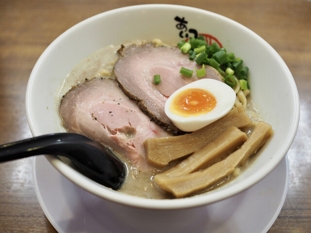 Aitsu no Ramen Kataguruma Honten: густой и пенистый рамэн — 1
