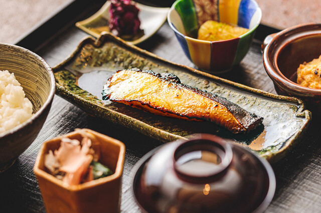 Saikyo Yaki Kyoto Yamaroku: киотская рыба на гриле — 1