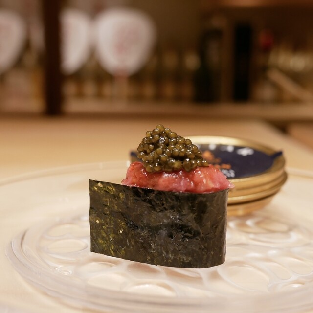 Gion Sushi Takamitsu: омакасе с акцентом на морского ежа — 5