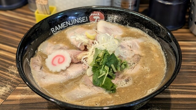 Ramen Jinsei JET: насыщенный рамен на курином бульоне — 1
