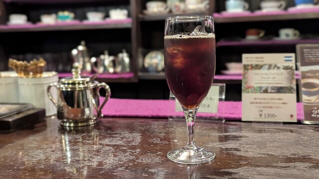 Akaneya Coffee Ten: классическая киссатэн с кофе ручной заварки — 1