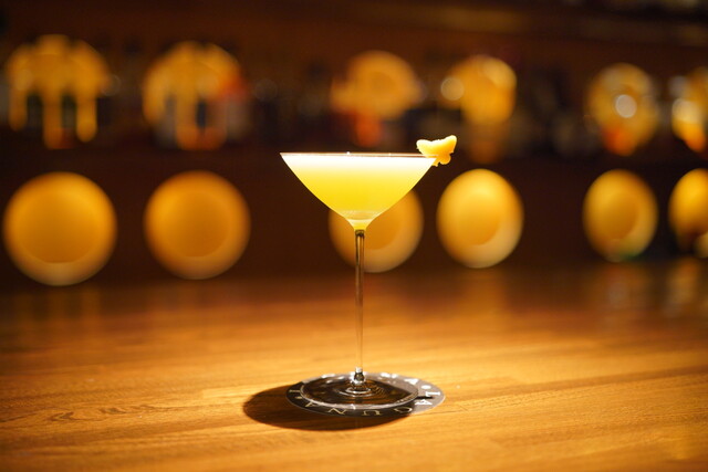 Laguna the Bar: авторские коктейли в дизайнерском интерьере — 5