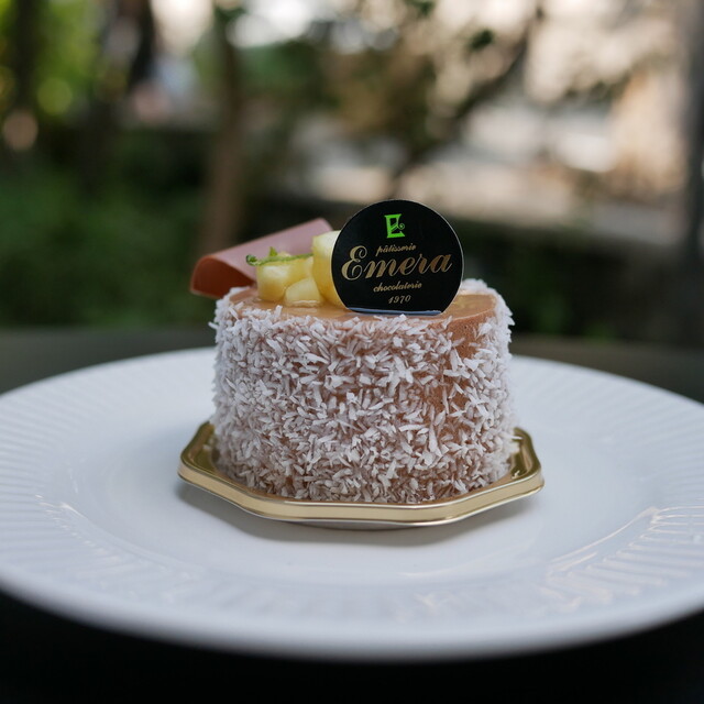 Patisserie Chocolaterie Emera: бельгийский шоколад и торты на вынос — 4