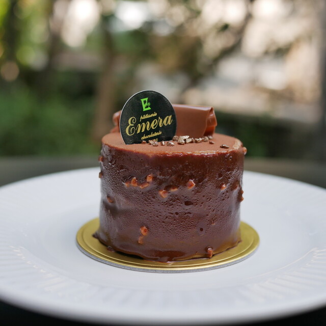 Patisserie Chocolaterie Emera: бельгийский шоколад и торты на вынос — 5