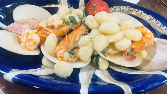 TRATTORIA-PIZZERIA polipo: неаполитанская пицца из дровяной печи — 5