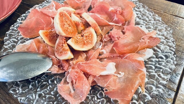 TRATTORIA-PIZZERIA polipo: неаполитанская пицца из дровяной печи — 1