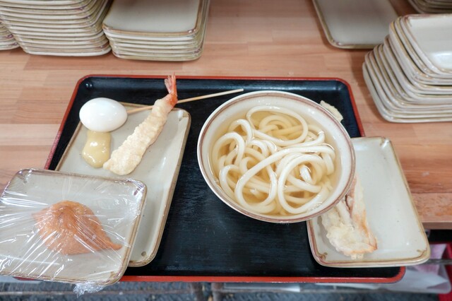 Teuchi Udon Hisaeda: удон на самообслуживании с тэмпурой в подарок — 5