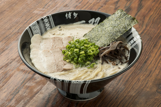 Hakata Issou: эталонный тонкоцу-рамен из Хакаты — 3