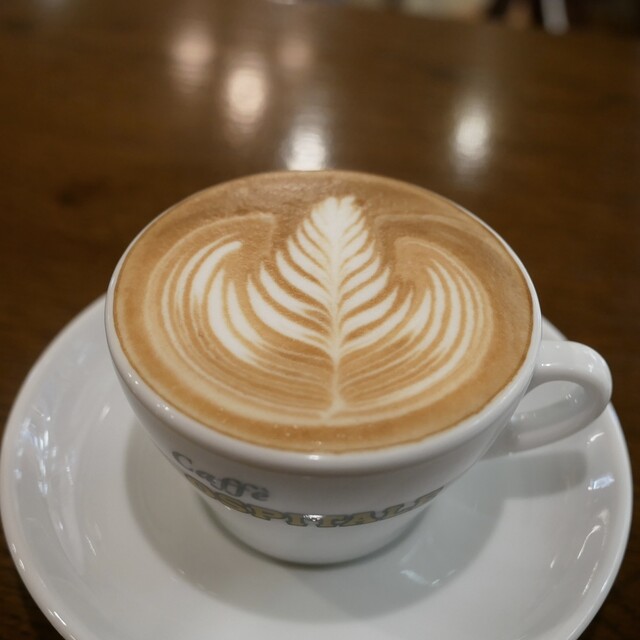Cafe Ospitale: неаполитанские сфольятелле и эспрессо — 3