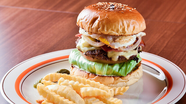 Hamburger Shop Tomiyoshi: авторские крафтовые бургеры — 1