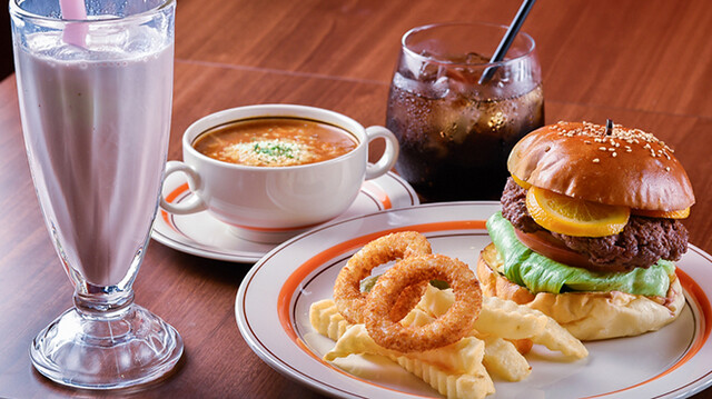 Hamburger Shop Tomiyoshi: авторские крафтовые бургеры — 4