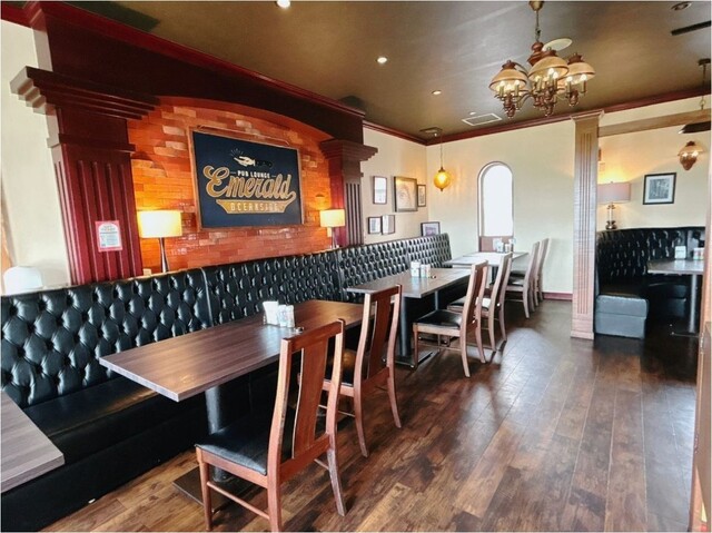 PUB LOUNGE EMERALD: стейки на раскалённой чугунной сковороде — 3