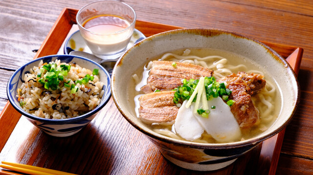 Nakijin Soba: окинавская соба в старом фермерском доме — 1