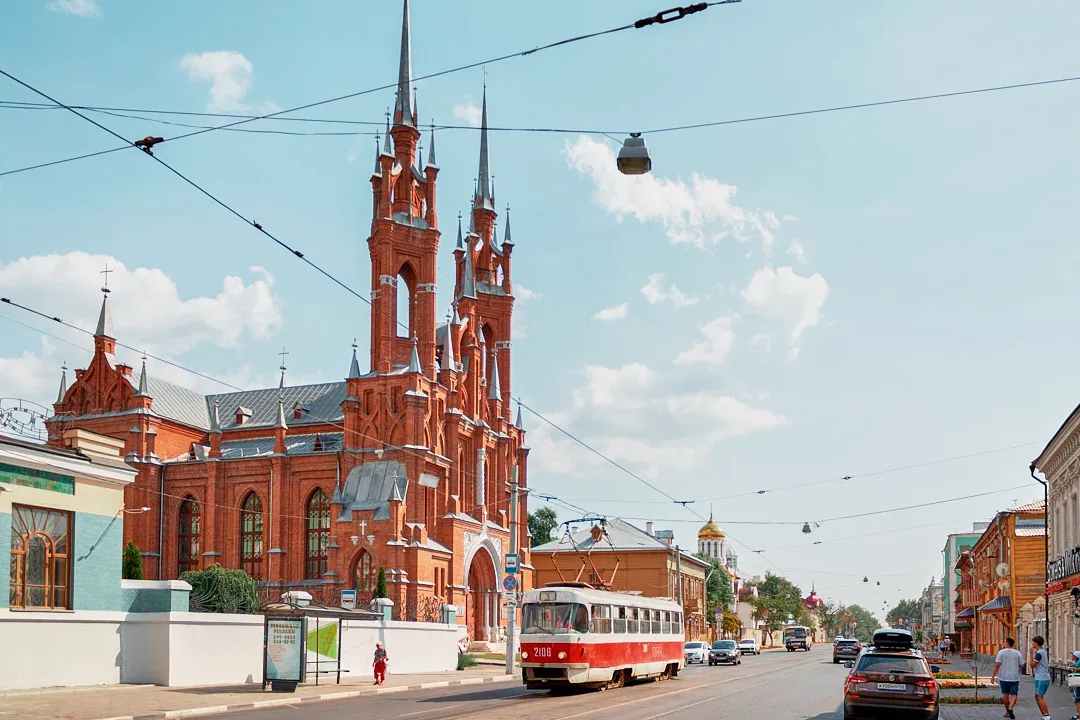 На маршрутах по Самаре работают старенькие, но милые чешские трамваи «Татра»