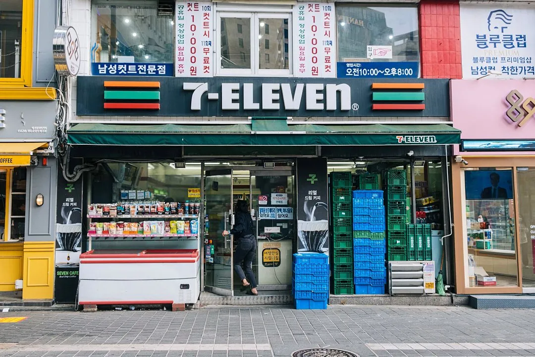 7-eleven seoul