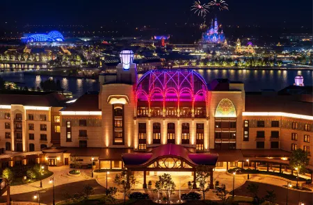 Shanghai Disneyland Hotel - 2