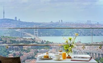 Raffles Istanbul — 6