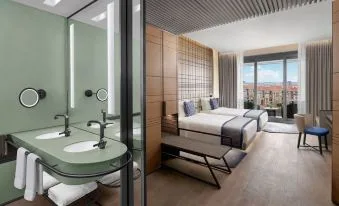 JW Marriott Hotel Istanbul Marmara Sea — 8