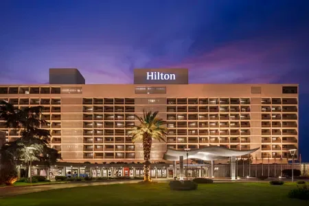 Hilton Istanbul Bosphorus - 2